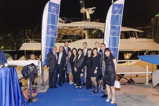 Bank Vontobel AG: Alex Fung CEO Private Wealth Management Asia (left) with local bank executive team